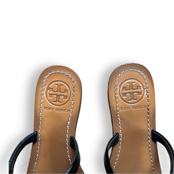 Tory Burch Leighanne Saffiano Black Patent Leather Thong Sandals with Box, Sz 6 - Picture 8 of 11